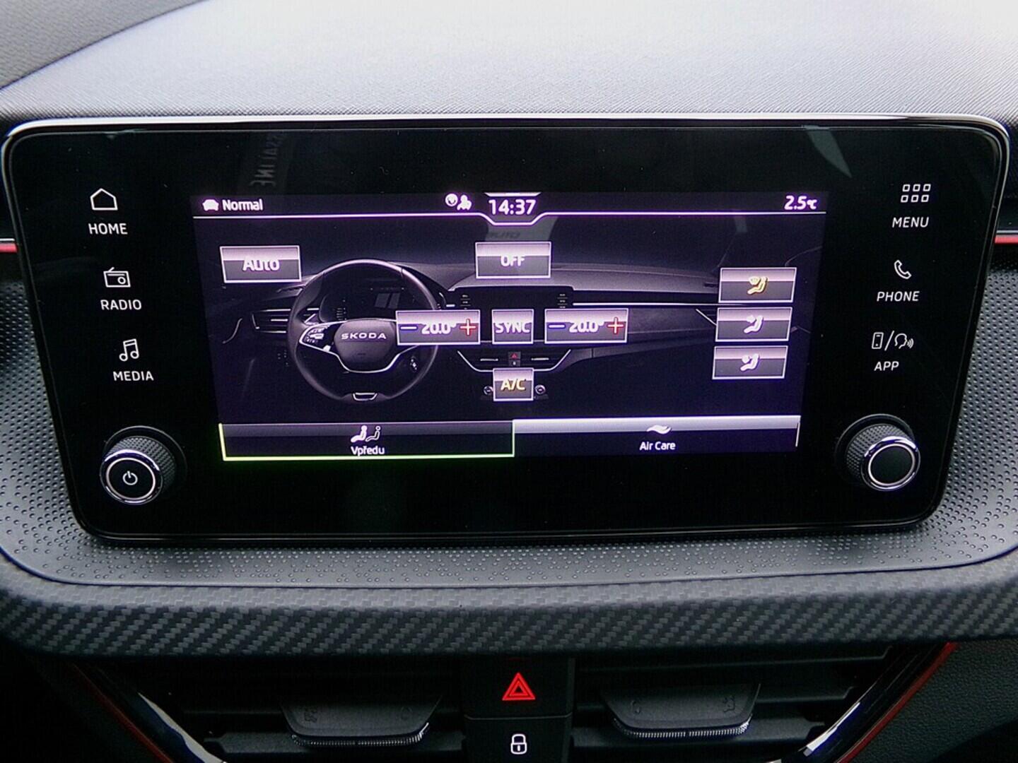 O419V07335_31.webp_KAMIQ Monte Carlo 1.0 TSI 81 kW manuál, DPH