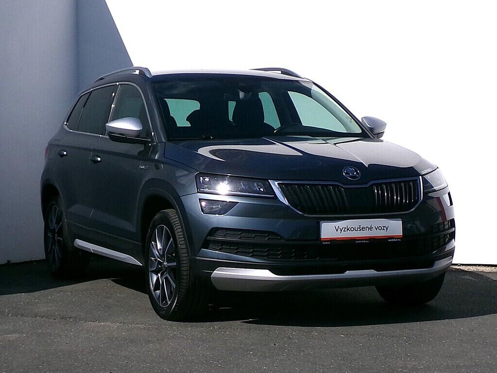 O419V07354_14.webp_KAROQ Scout 2.0 TDI 110 kW automat