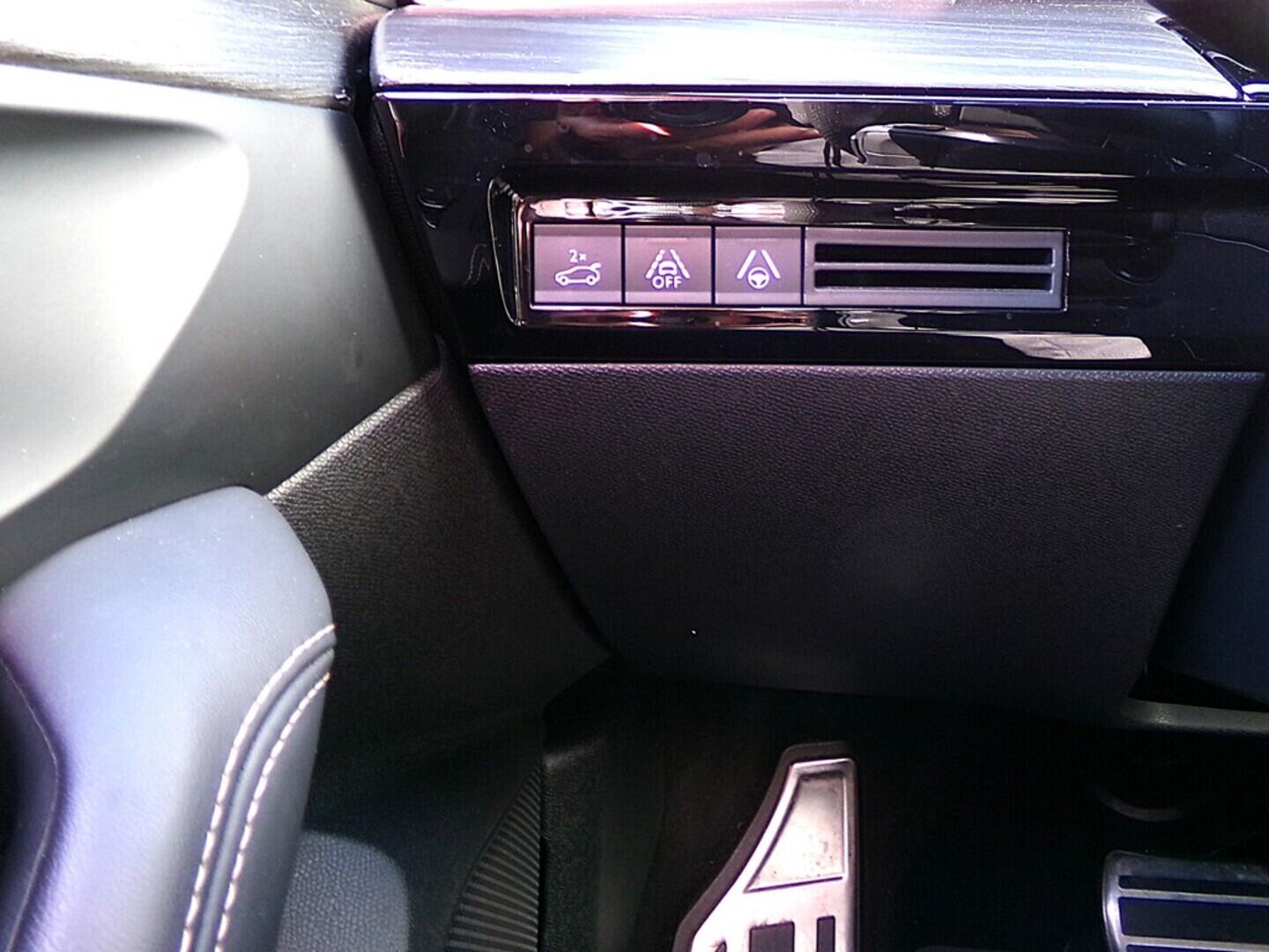 O419V07387_20.webp_508 GT 1.6  165 kW automat
