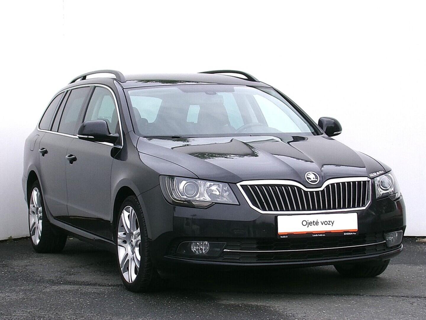 O419V07420_14.webp_SUPERB Ambition 2.0 TDI 103 kW automat