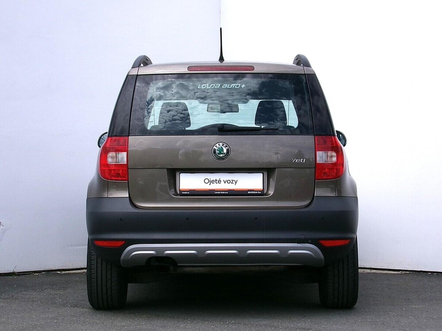 O419V07437_17.webp_YETI Ambition 1.2 TSI 77 kW manuál