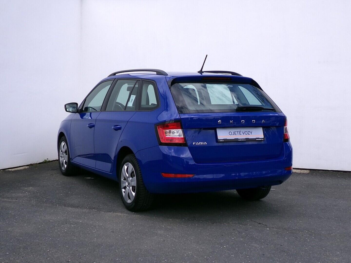 O419V07476_15.webp_FABIA  1.0 TSI 70 kW manuál, DPH
