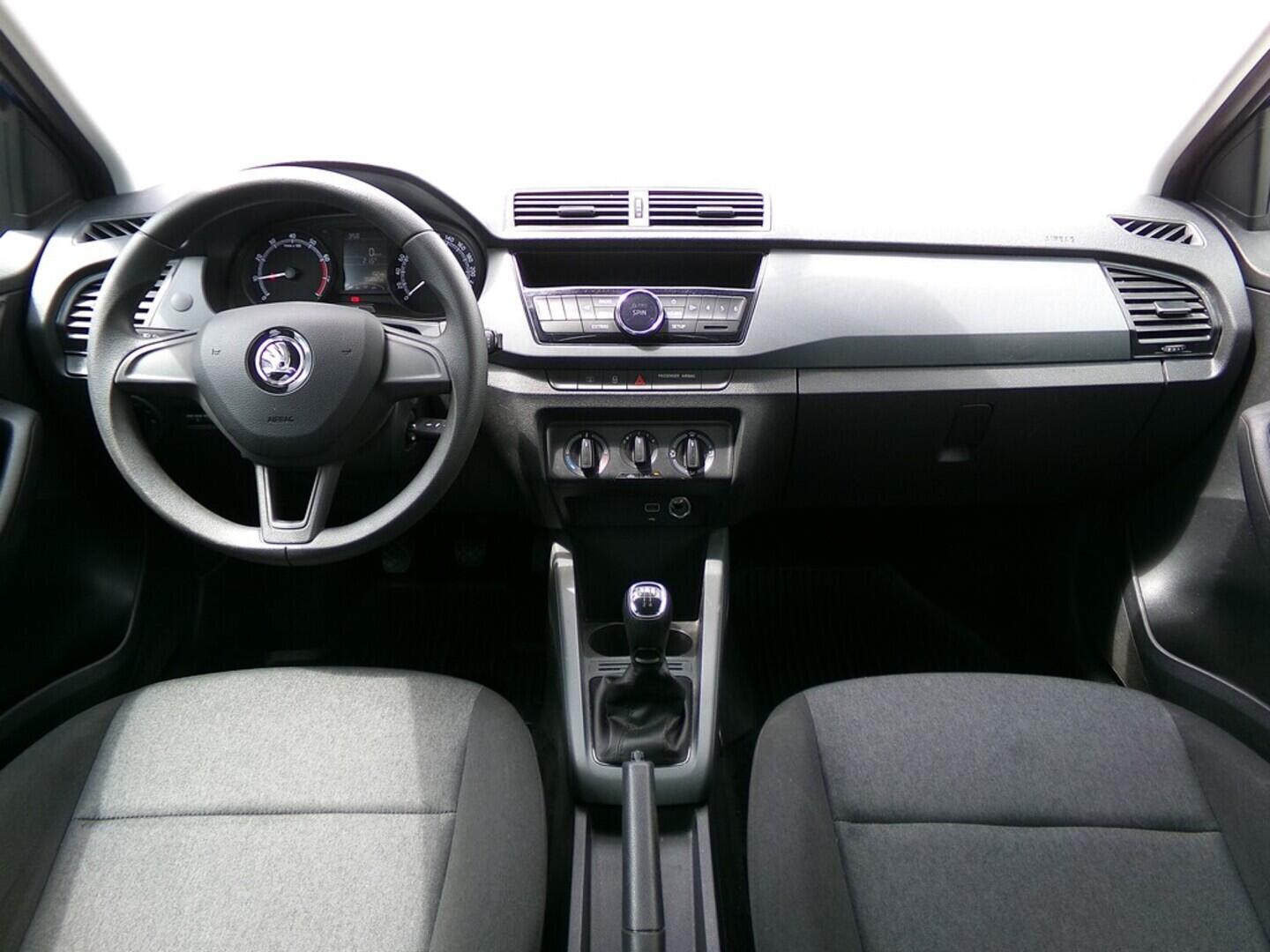 O419V07476_18.webp_FABIA  1.0 TSI 70 kW manuál, DPH