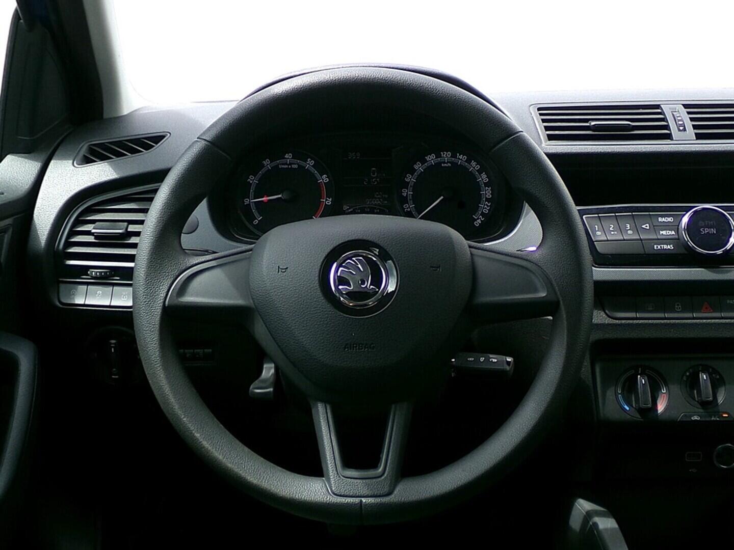 O419V07476_24.webp_FABIA  1.0 TSI 70 kW manuál, DPH