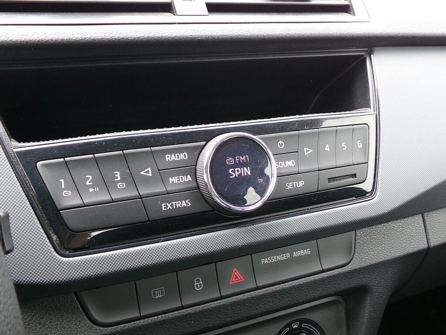 O419V07476_26.webp_FABIA  1.0 TSI 70 kW manuál, DPH