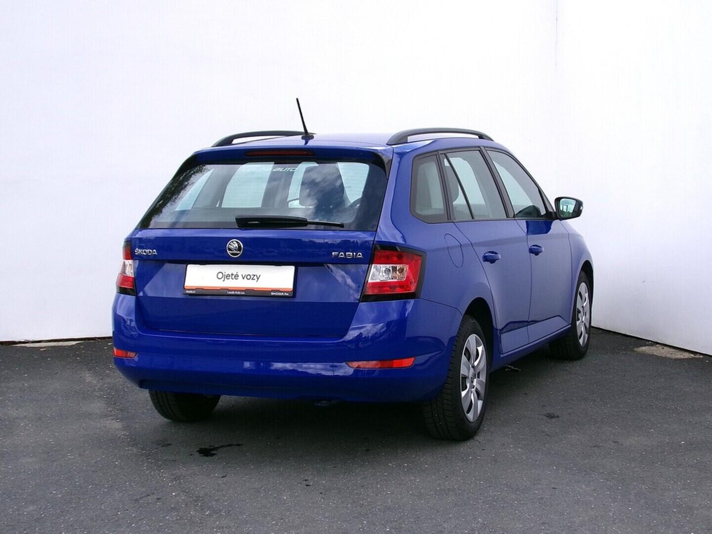 O419V07479_11.webp_FABIA  1.0 TSI 70 kW manuál, DPH