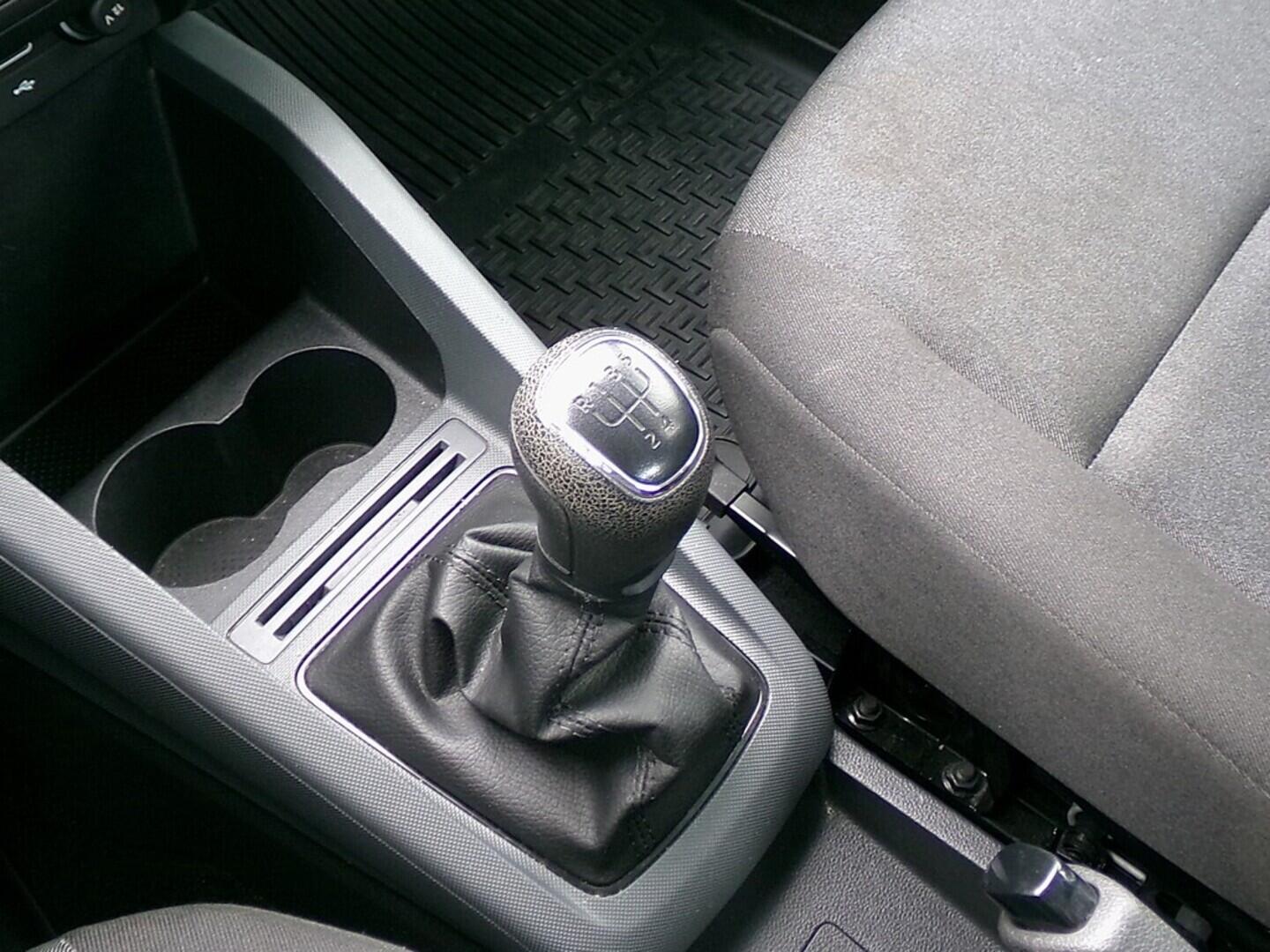 O419V07479_28.webp_FABIA  1.0 TSI 70 kW manuál, DPH