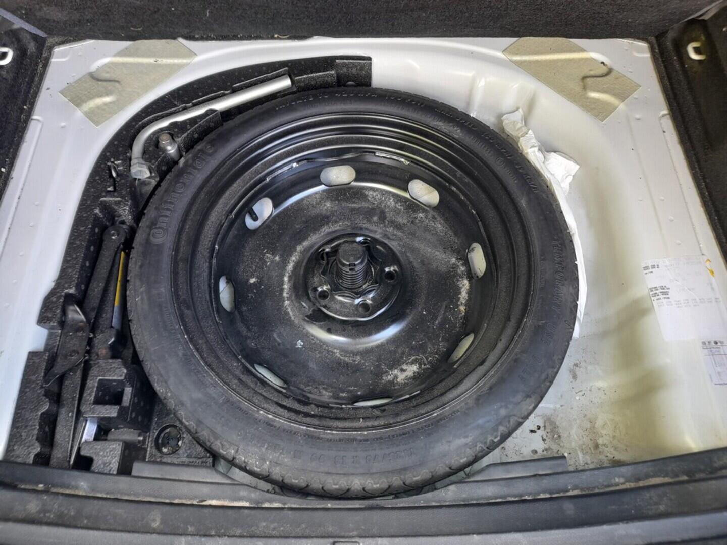 O419V07484_31.webp_ATECA  1.6 TDI 85 kW manuál, DPH