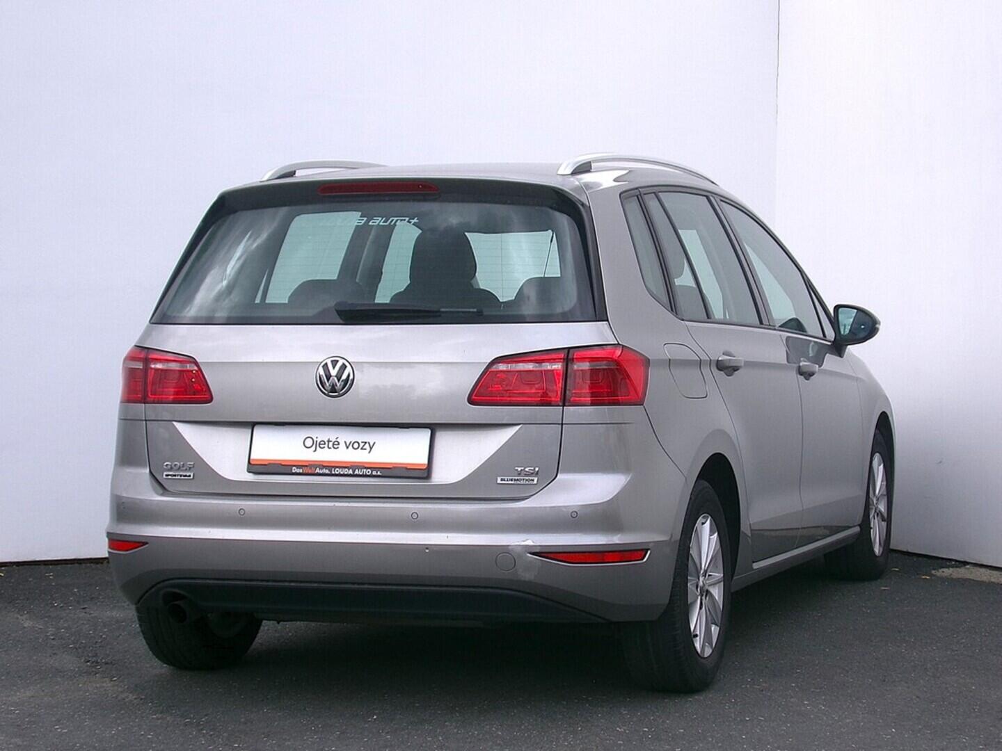 O419V07487_11.webp_GOLF SPORTSVAN Comfortline 1.2 TSI 81 kW manuál