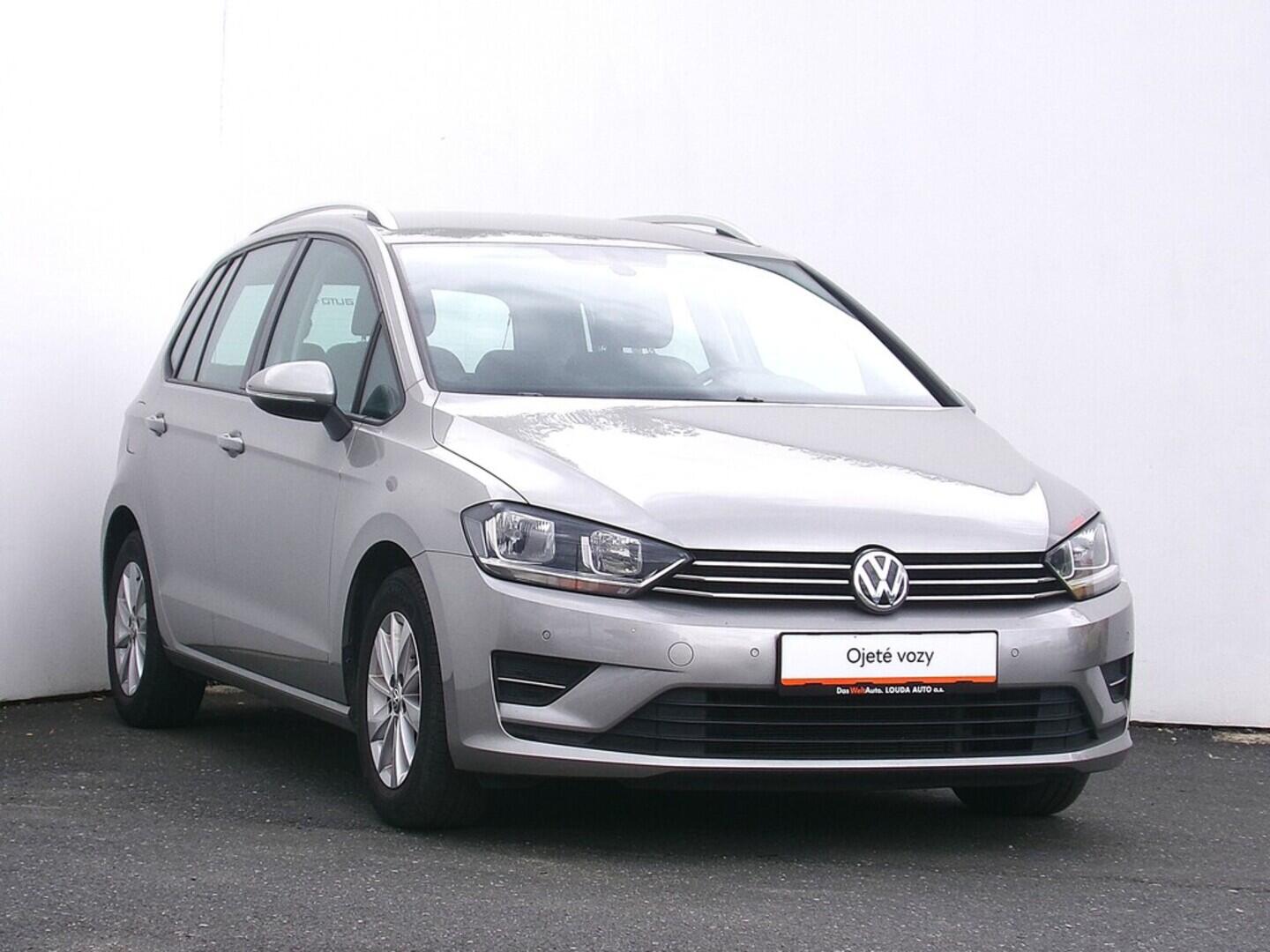 O419V07487_14.webp_GOLF SPORTSVAN Comfortline 1.2 TSI 81 kW manuál