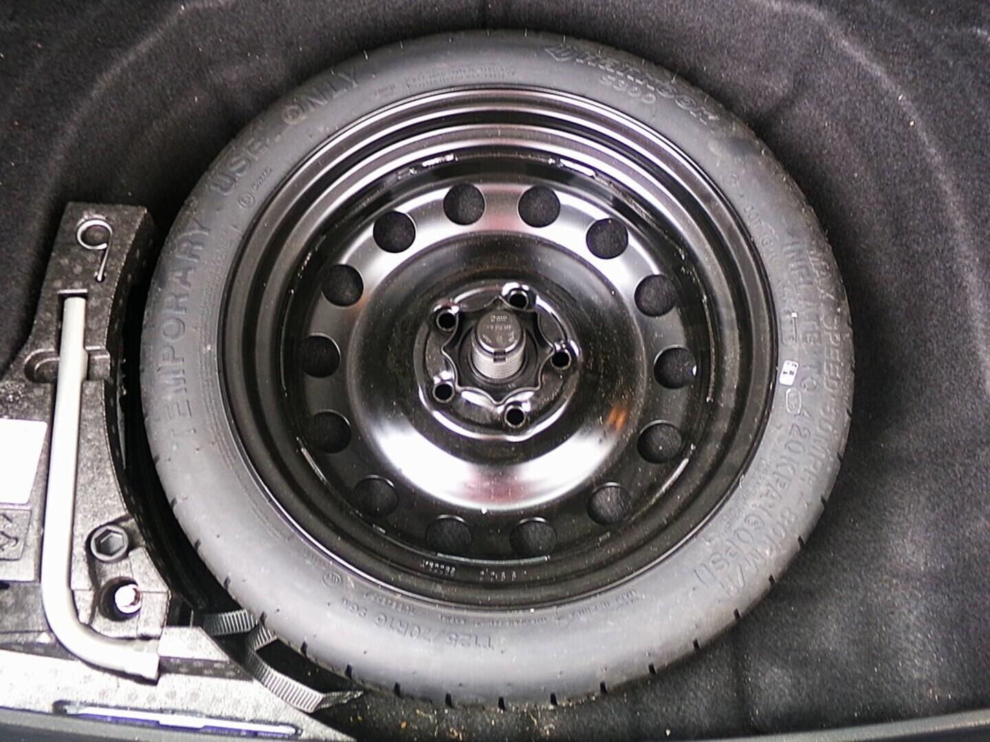 O419V07487_33.webp_GOLF SPORTSVAN Comfortline 1.2 TSI 81 kW manuál