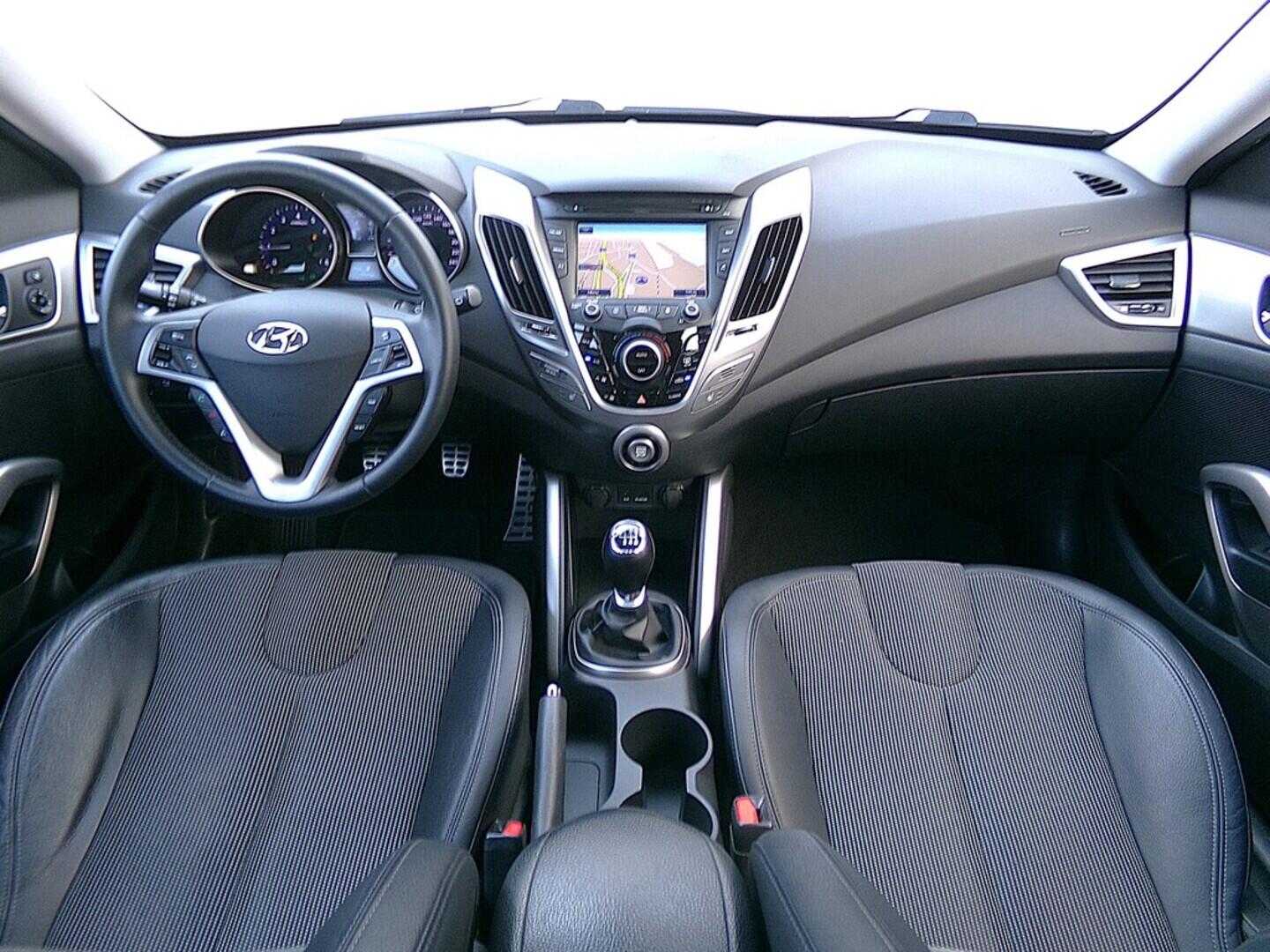O419V07532_18.webp_VELOSTER  1.6  103 kW manuál