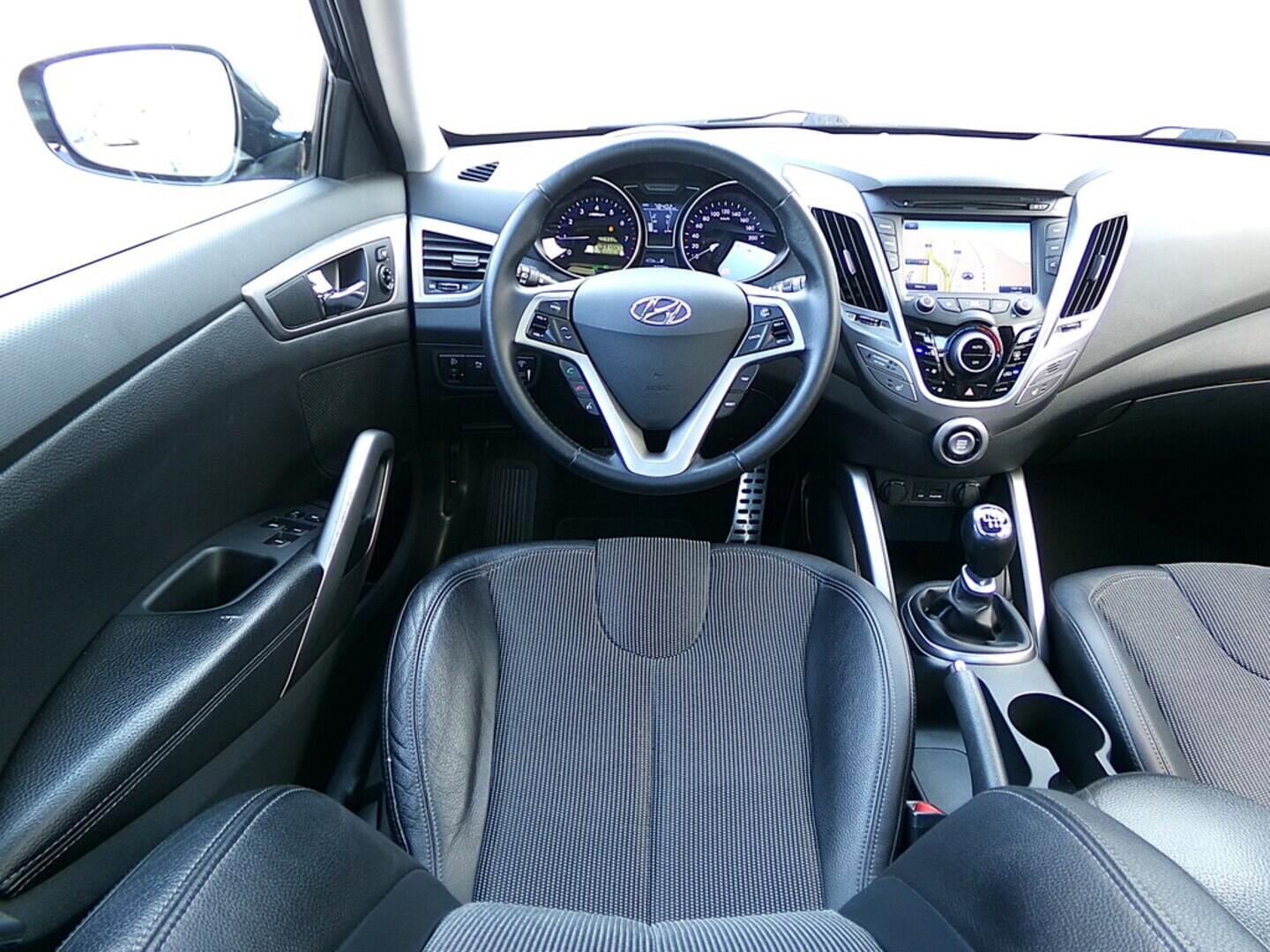 O419V07532_25.webp_VELOSTER  1.6  103 kW manuál