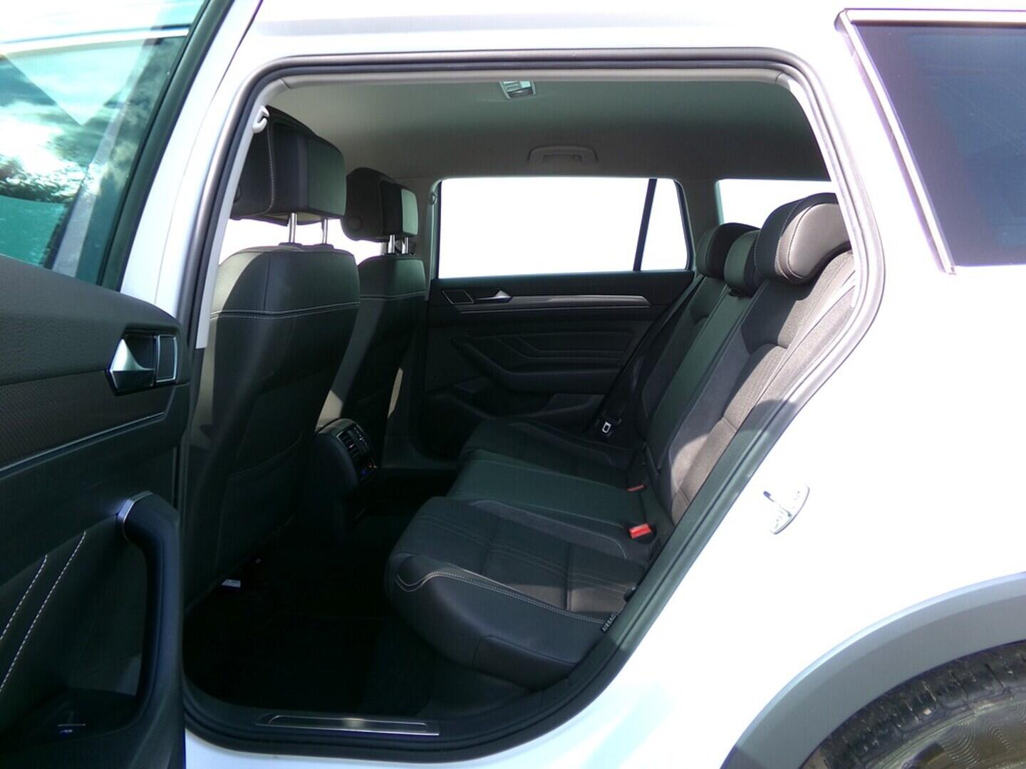 O419V07548_34.webp_PASSAT ALLTRACK Alltrack 2.0 TSI 200 kW automat, DPH