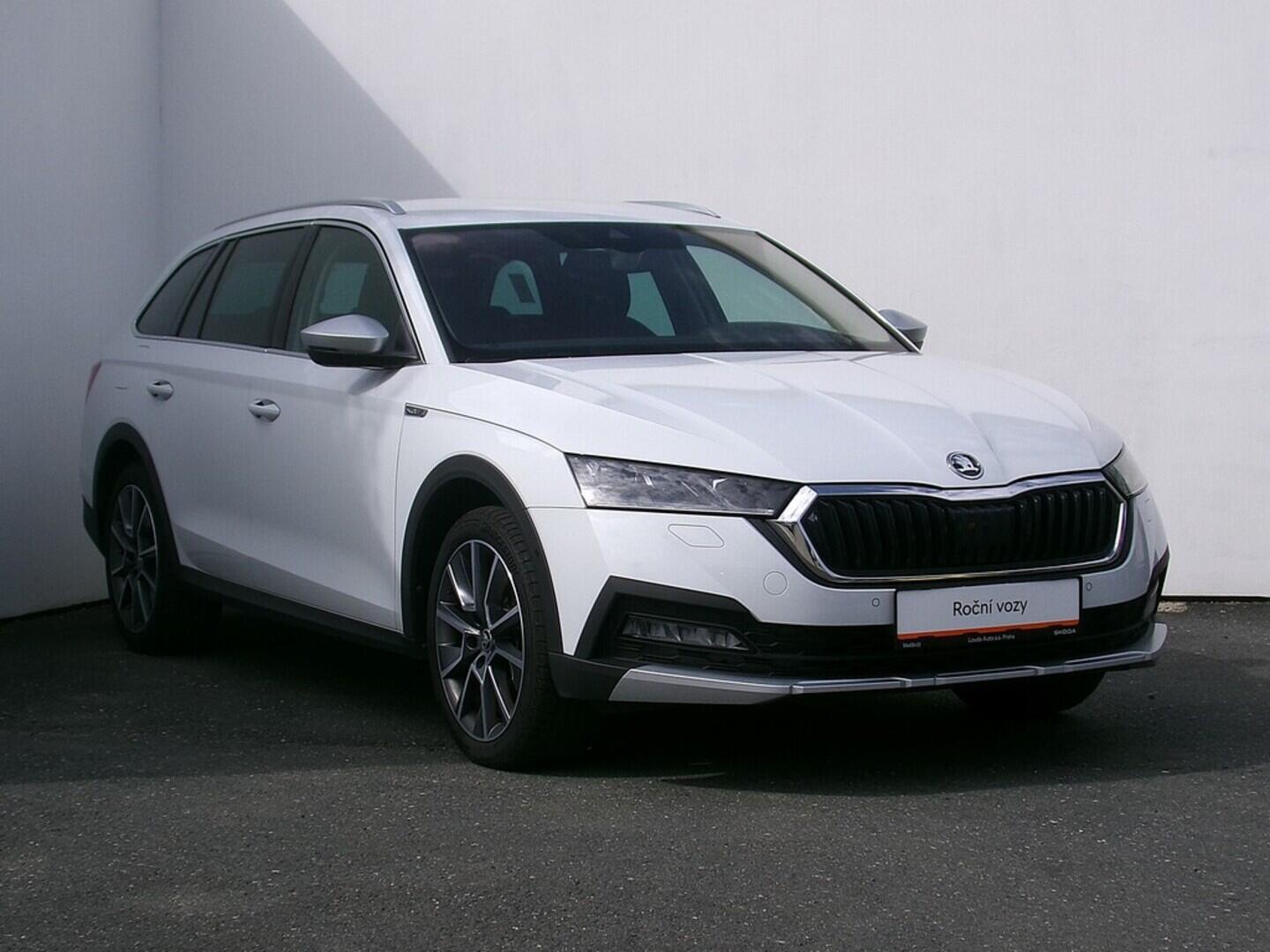 O419V07562_14.webp_OCTAVIA Scout 2.0 TSI 140 kW automat, DPH