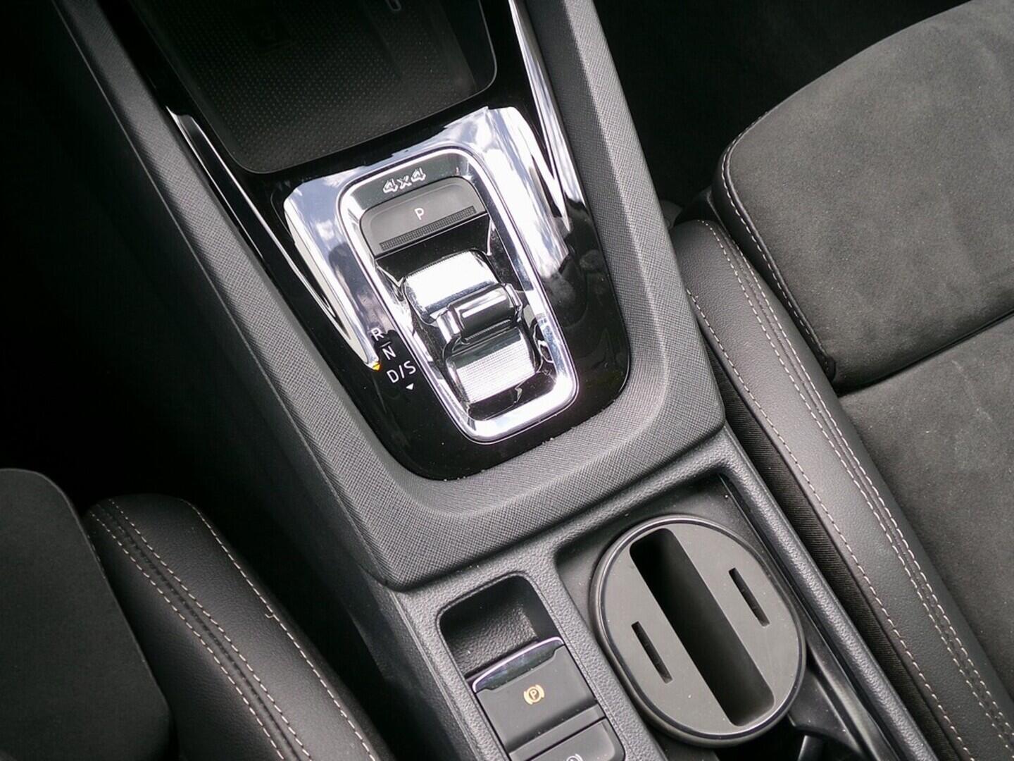 O419V07562_32.webp_OCTAVIA Scout 2.0 TSI 140 kW automat, DPH