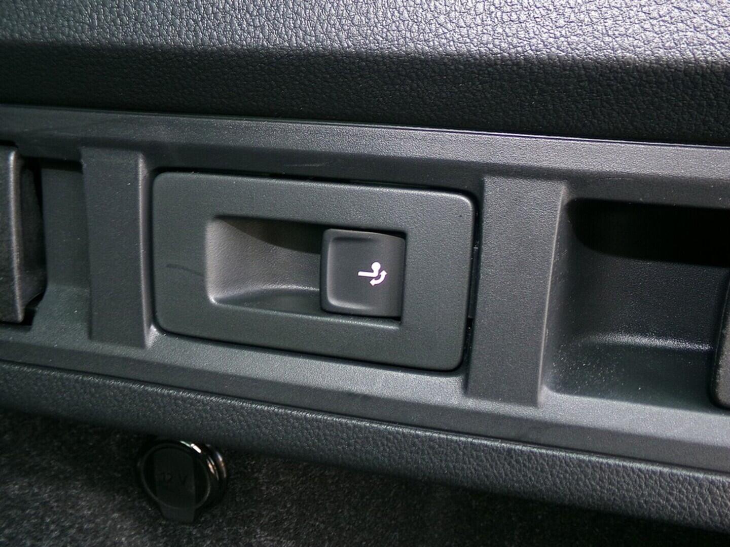 O419V07562_37.webp_OCTAVIA Scout 2.0 TSI 140 kW automat, DPH