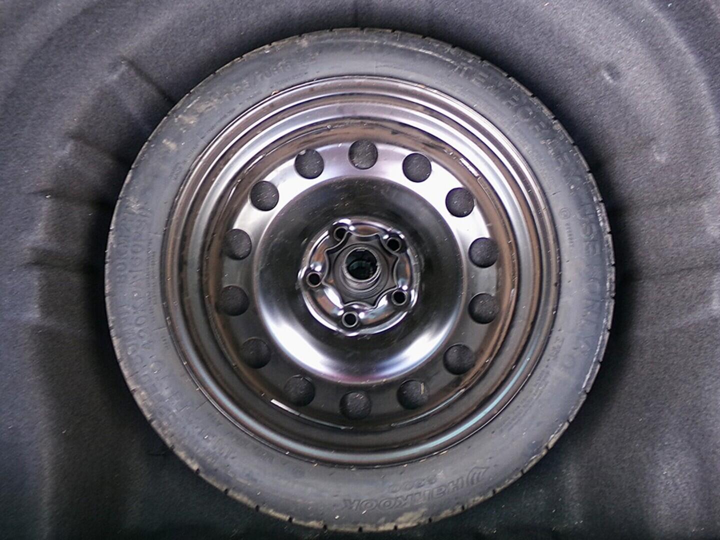 O419V07566_32.webp_GOLF VARIANT Highline 1.5 TSI 110 kW automat