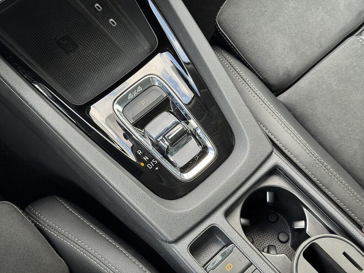 O419V07568_32.webp_OCTAVIA Scout 2.0 TSI 140 kW automat, DPH
