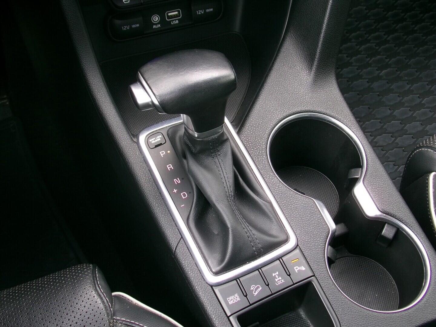 O419V07573_29.webp_SPORTAGE GT Line 2.0  136 kW automat