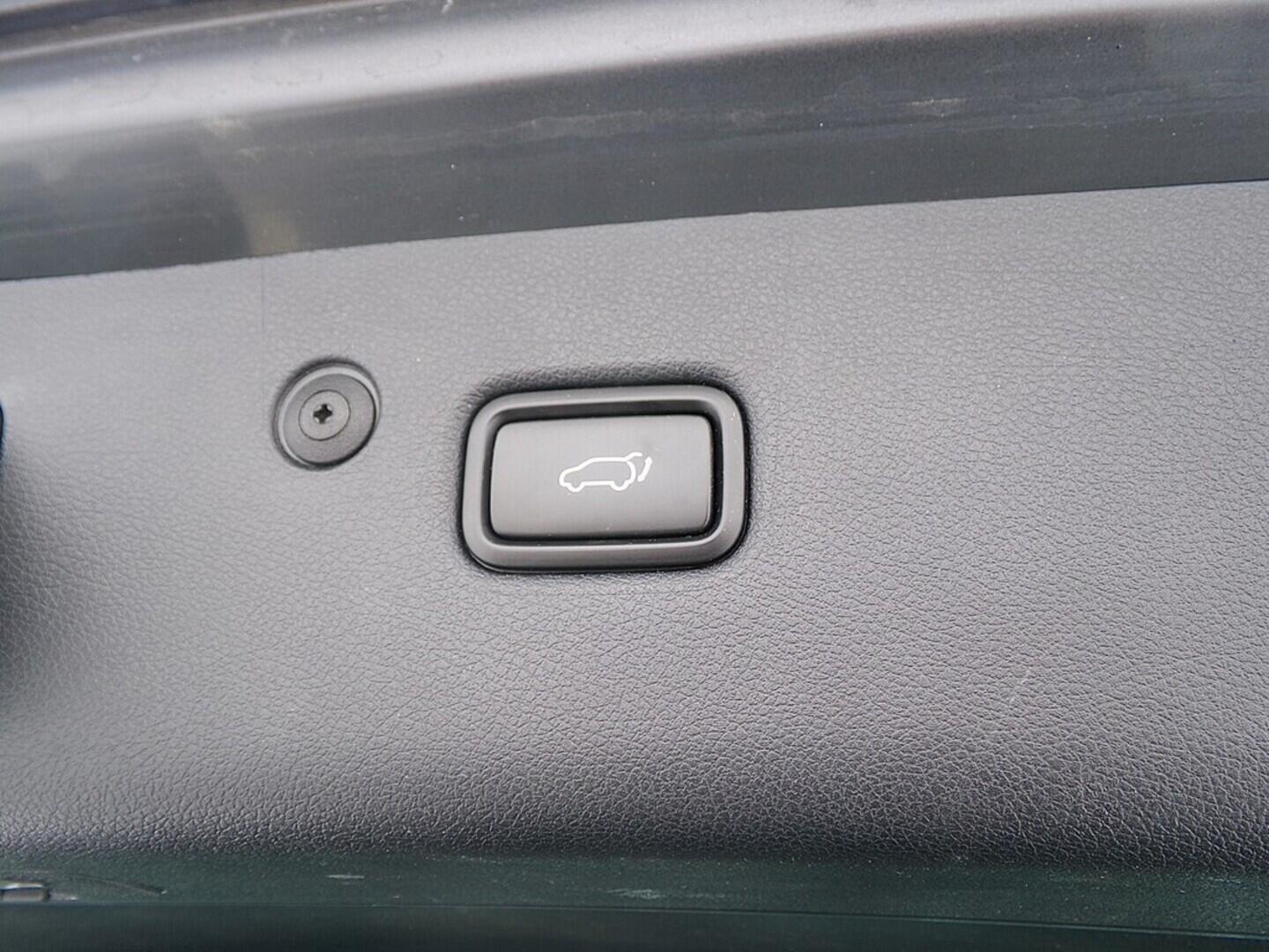 O419V07573_34.webp_SPORTAGE GT Line 2.0  136 kW automat