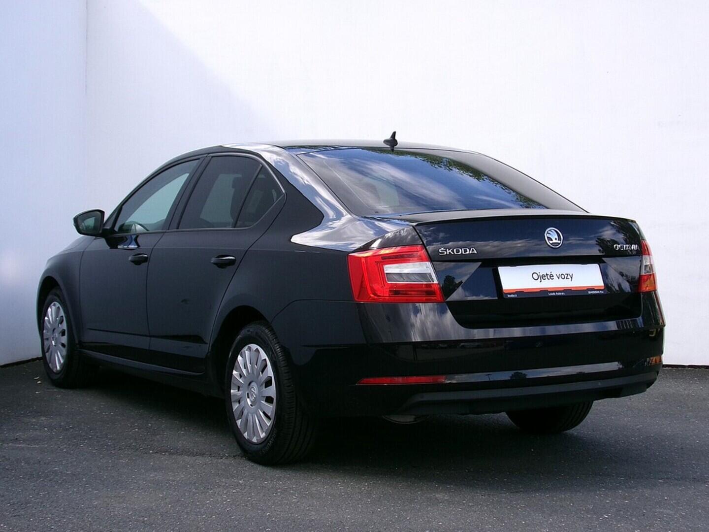 O419V07586_15.webp_OCTAVIA Ambition 1.5 TSI 110 kW automat