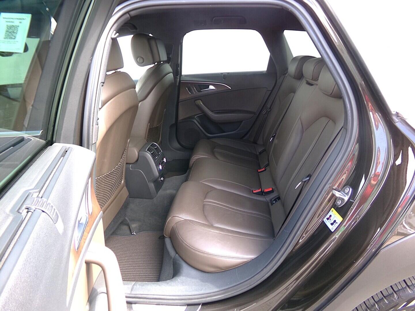 O419V07593_32.webp_A6 ALLROAD QUATTRO Allroad 3.0 TDI 180 kW automat