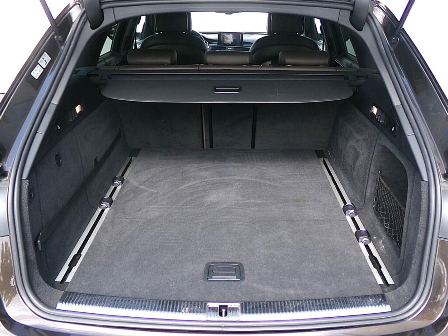 O419V07593_33.webp_A6 ALLROAD QUATTRO Allroad 3.0 TDI 180 kW automat