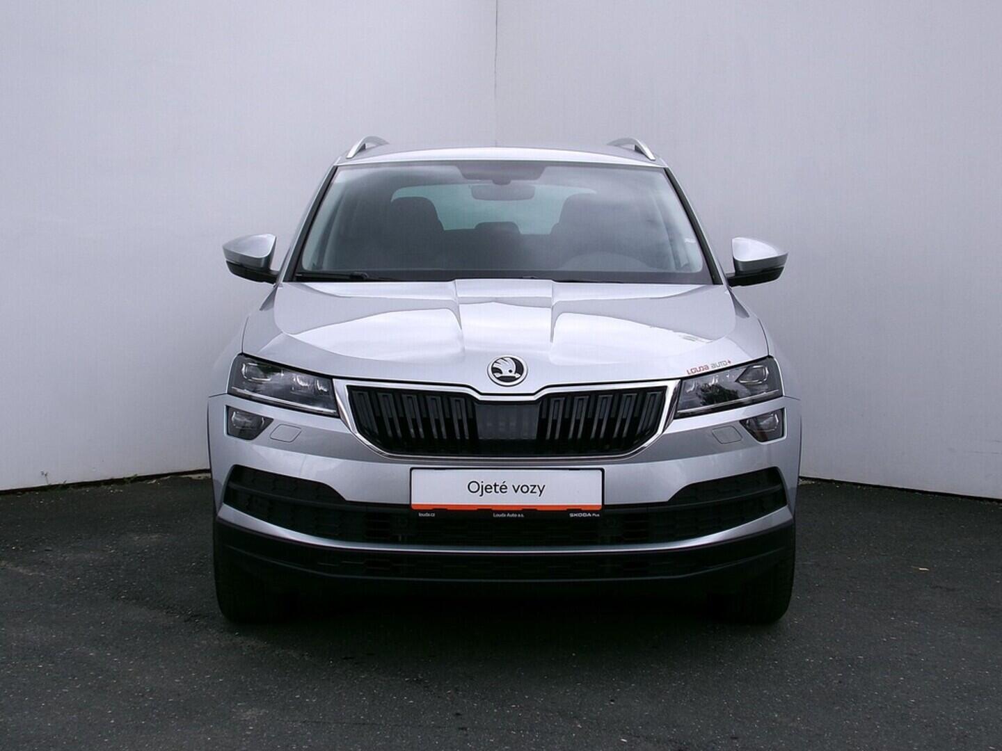 O419V07595_13.webp_KAROQ Style 1.5 TSI 110 kW manuál