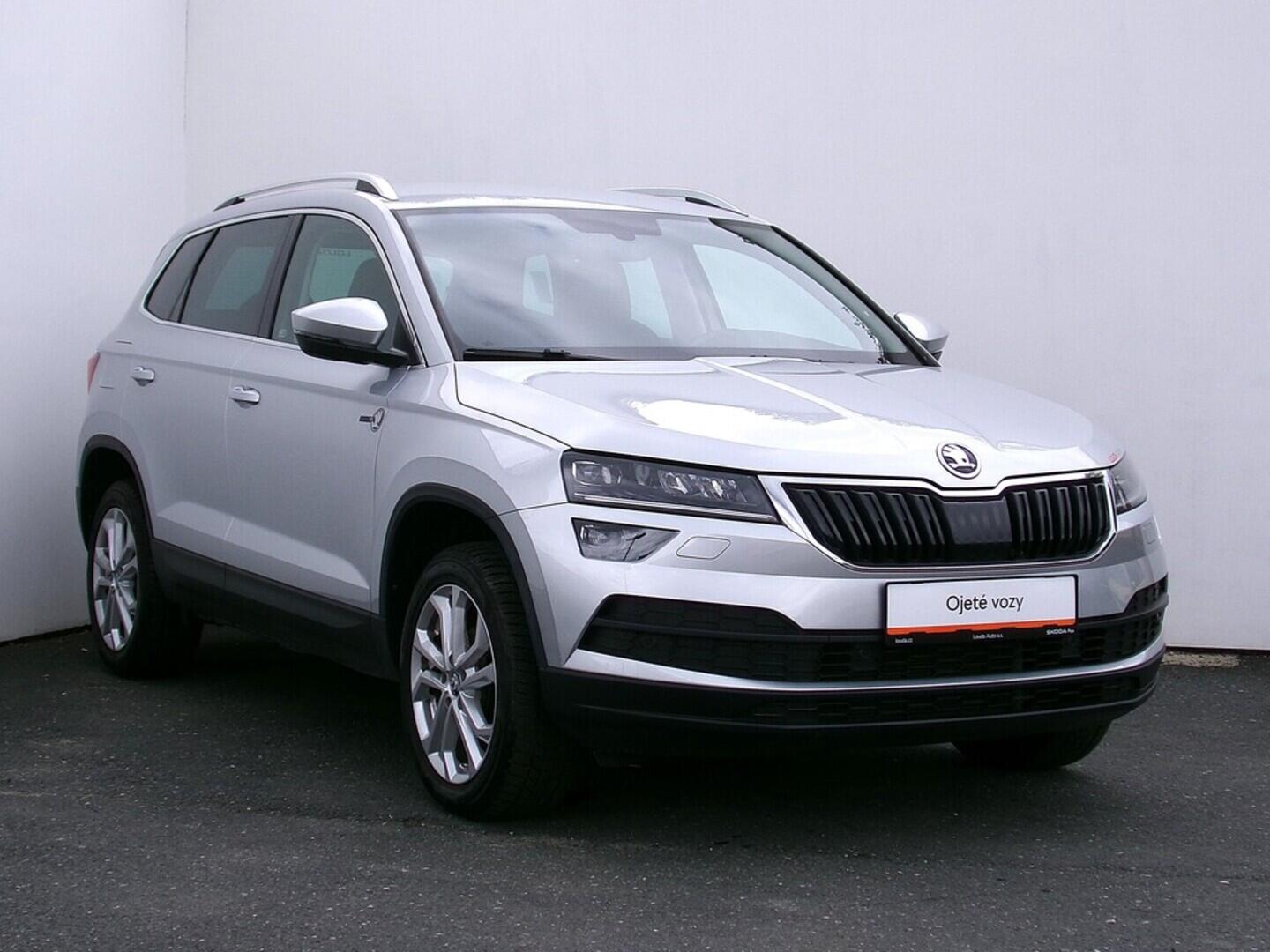 O419V07595_14.webp_KAROQ Style 1.5 TSI 110 kW manuál