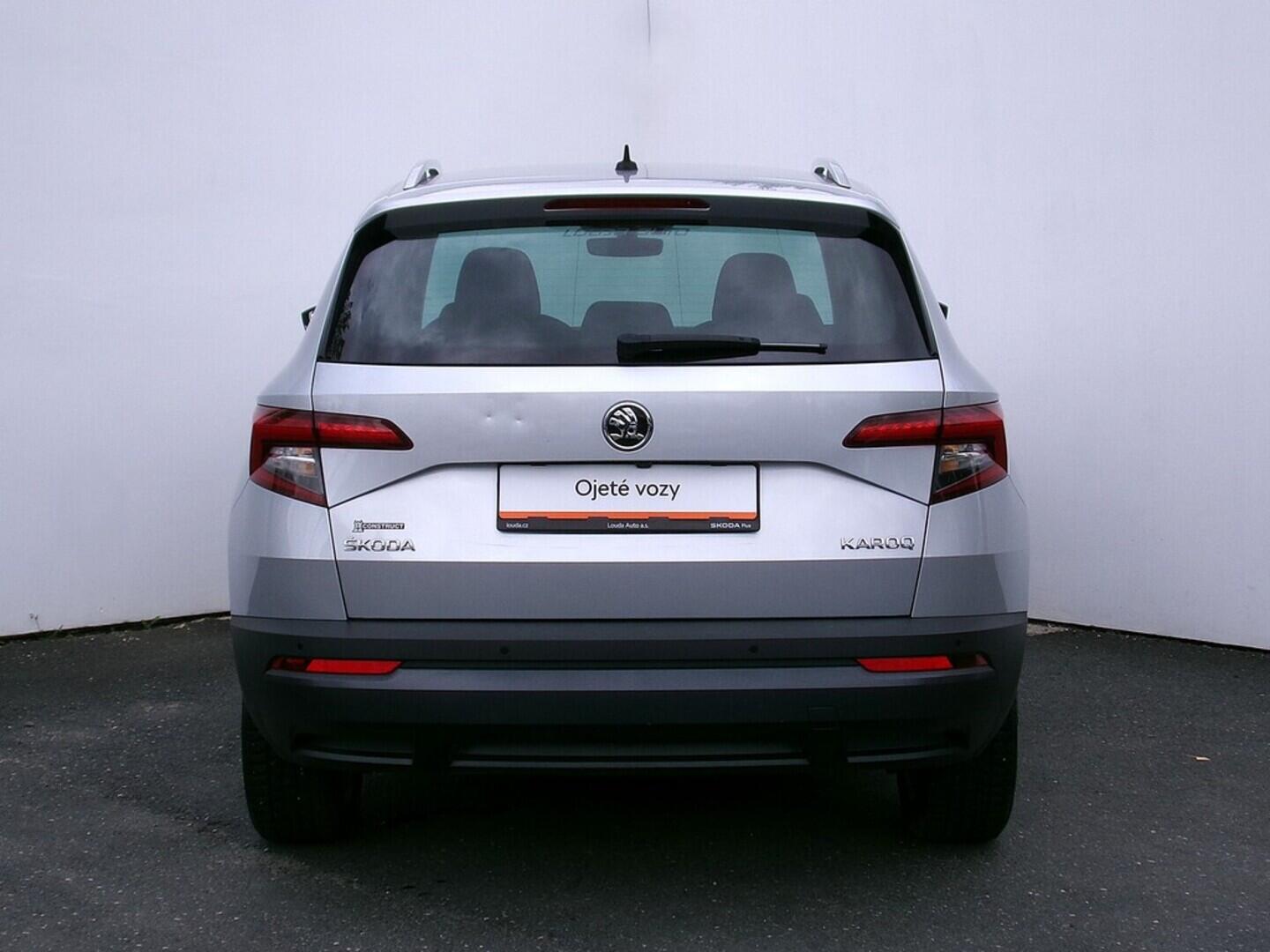 O419V07595_17.webp_KAROQ Style 1.5 TSI 110 kW manuál
