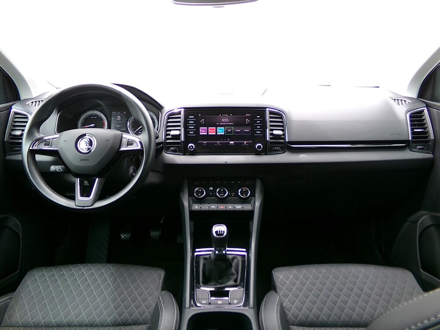 O419V07595_18.webp_KAROQ Style 1.5 TSI 110 kW manuál