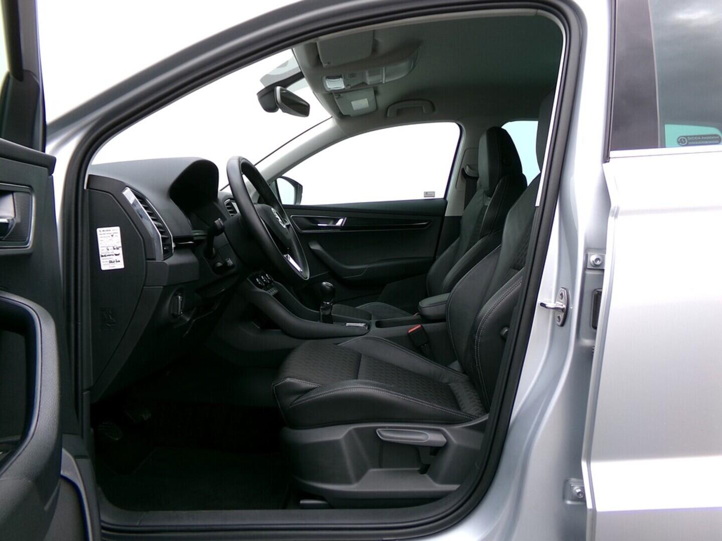 O419V07595_20.webp_KAROQ Style 1.5 TSI 110 kW manuál