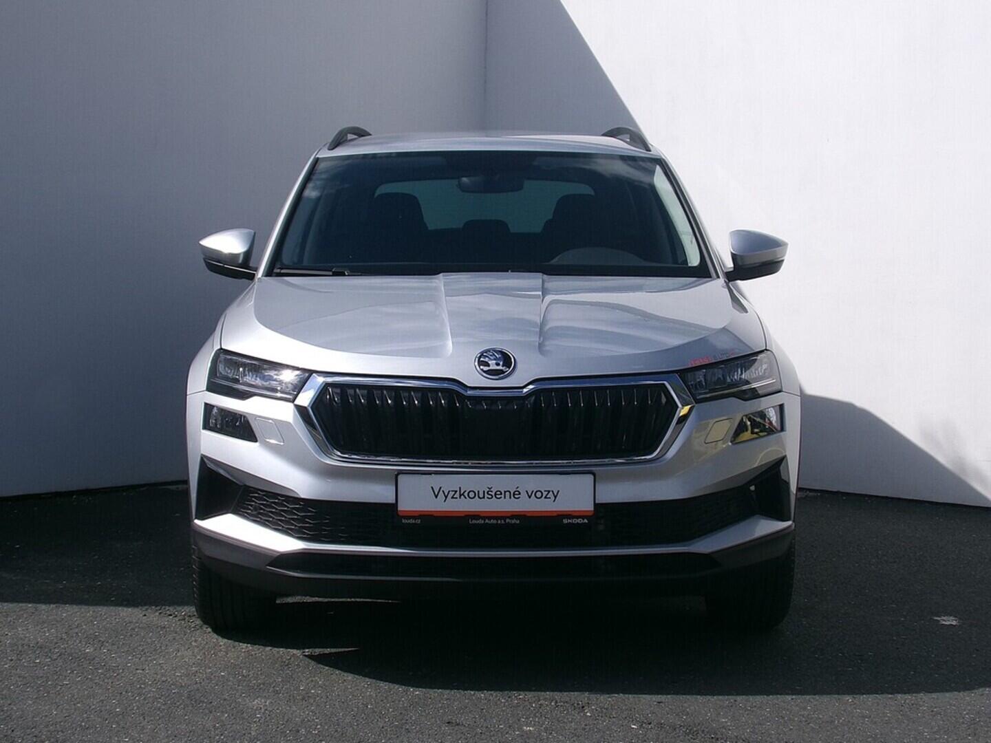 O419V07613_13.webp_KAROQ Ambition 1.5 TSI 110 kW manuál, DPH