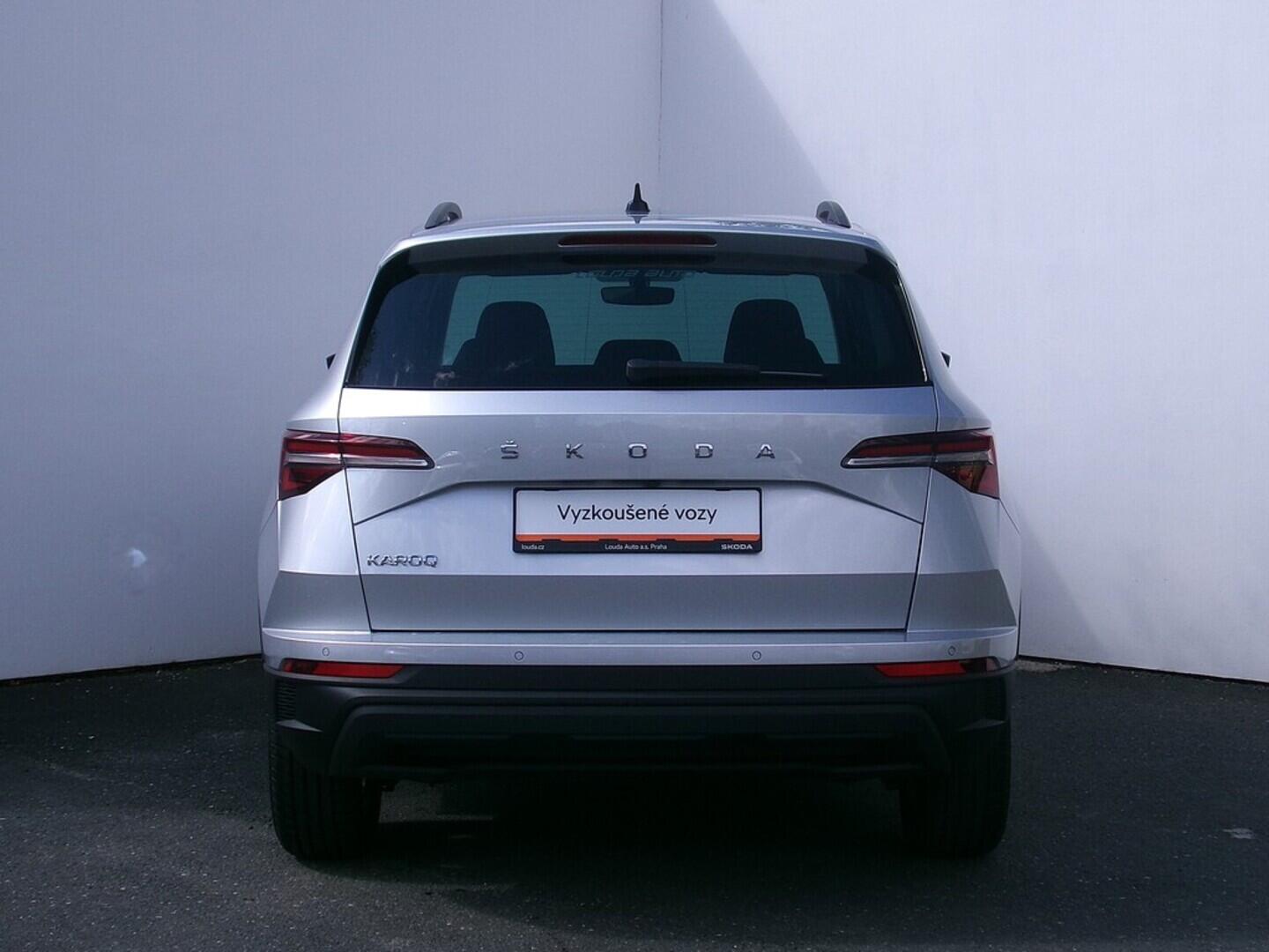 O419V07613_17.webp_KAROQ Ambition 1.5 TSI 110 kW manuál, DPH