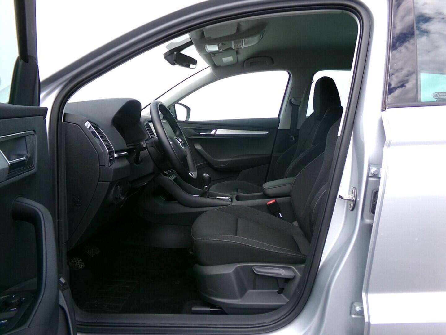 O419V07613_20.webp_KAROQ Ambition 1.5 TSI 110 kW manuál, DPH