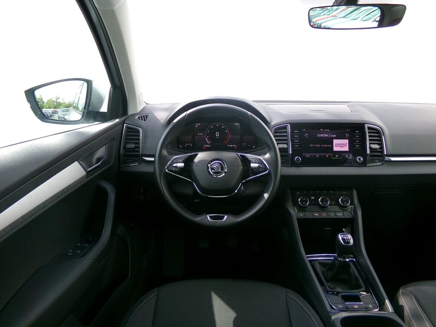 O419V07613_23.webp_KAROQ Ambition 1.5 TSI 110 kW manuál, DPH