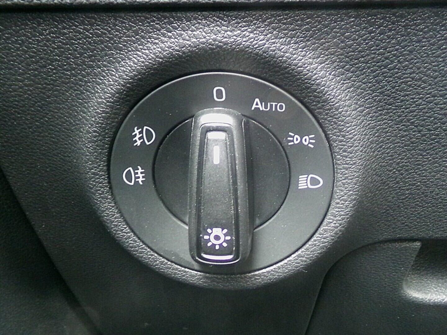 O419V07614_22.webp_KAROQ Ambition 1.5 TSI 110 kW automat, DPH
