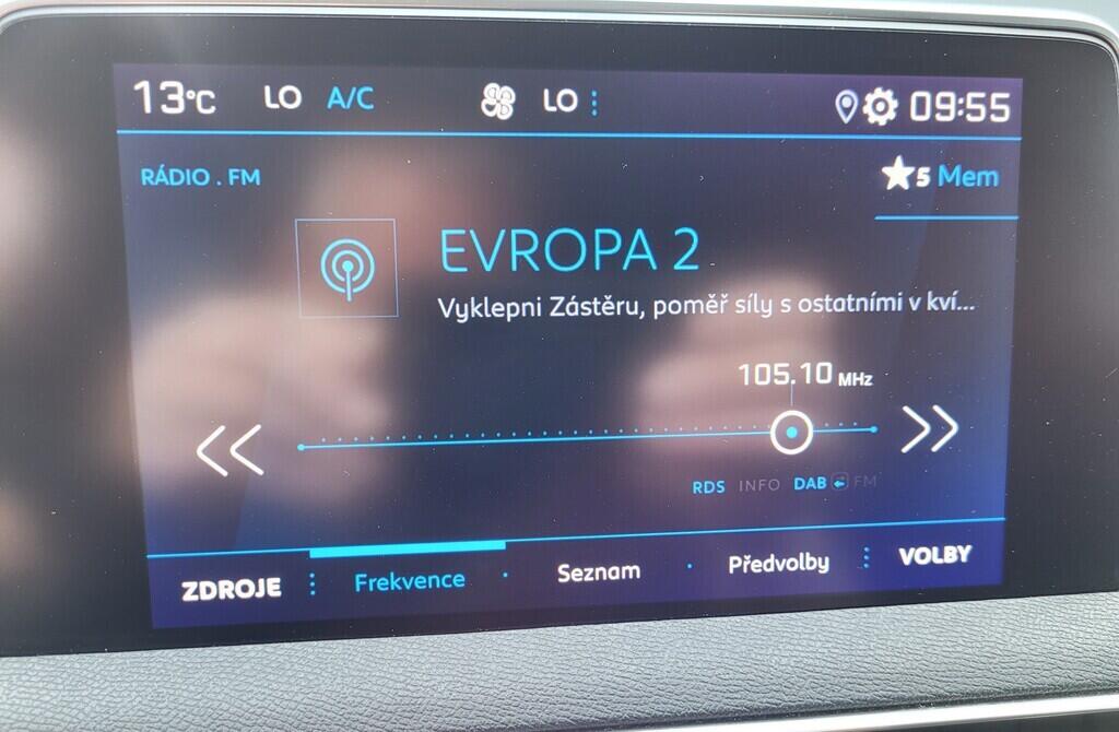 O419V07623_25.webp_5008 GT Line 1.2  96 kW automat