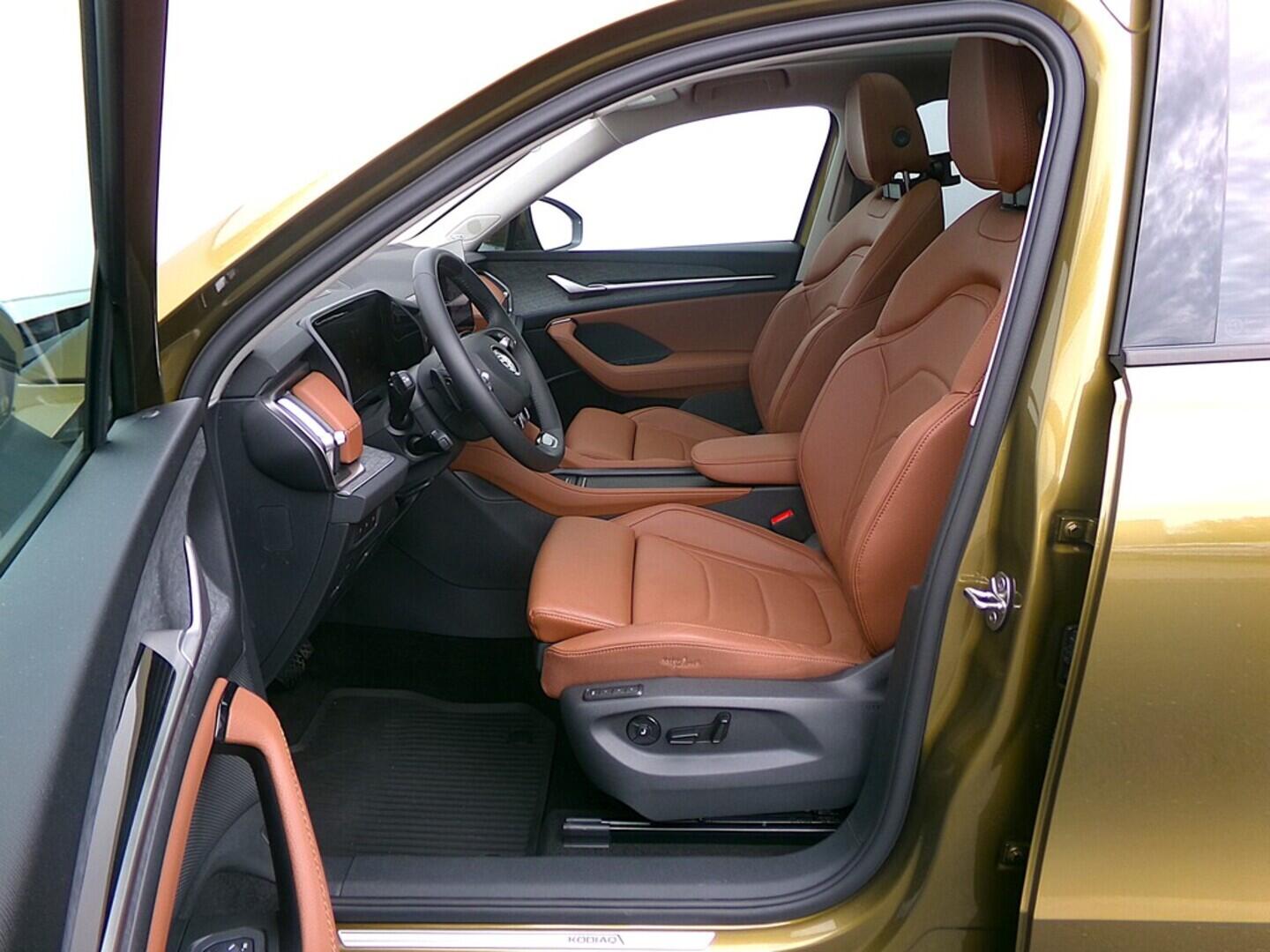 O419V07638_20.webp_KODIAQ Selection 2.0 TDI 142 kW automat, DPH