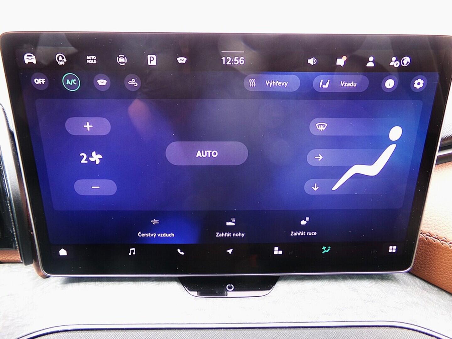 O419V07638_35.webp_KODIAQ Selection 2.0 TDI 142 kW automat, DPH