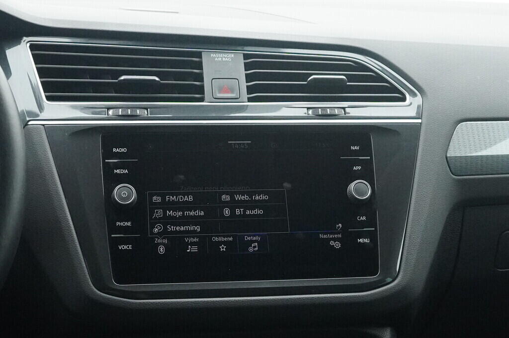 O419V07639_30.webp_TIGUAN life 1.5 TSI 110 kW manuál, DPH