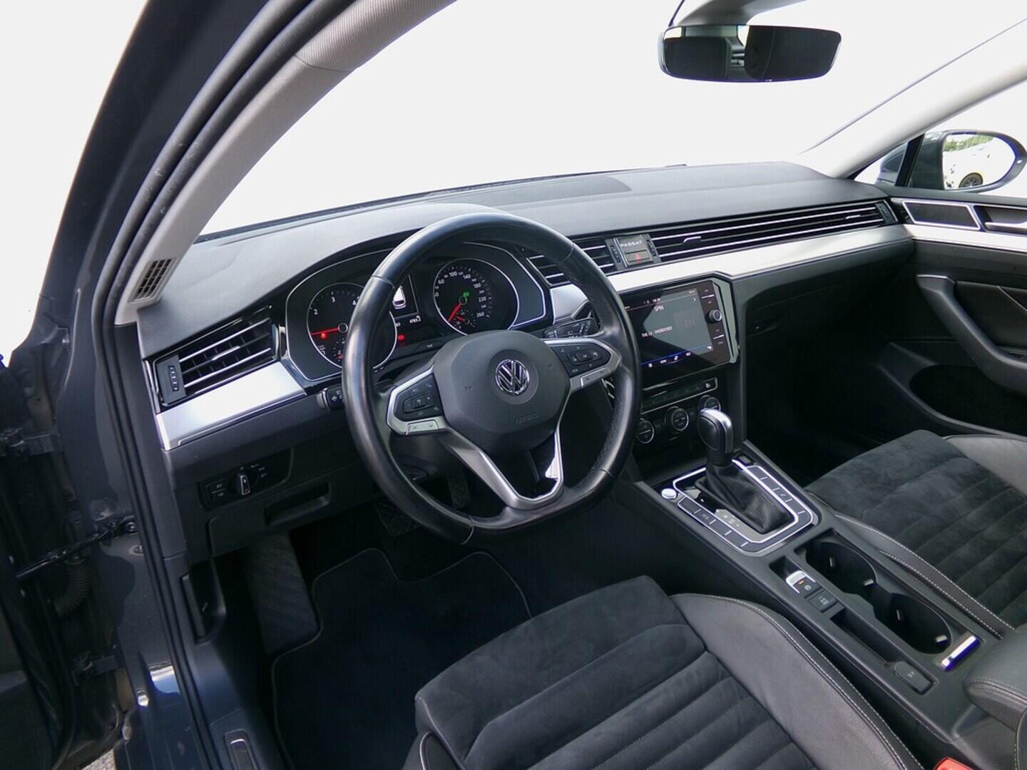O419V07640_19.webp_PASSAT Elegance 2.0 TDI 110 kW automat