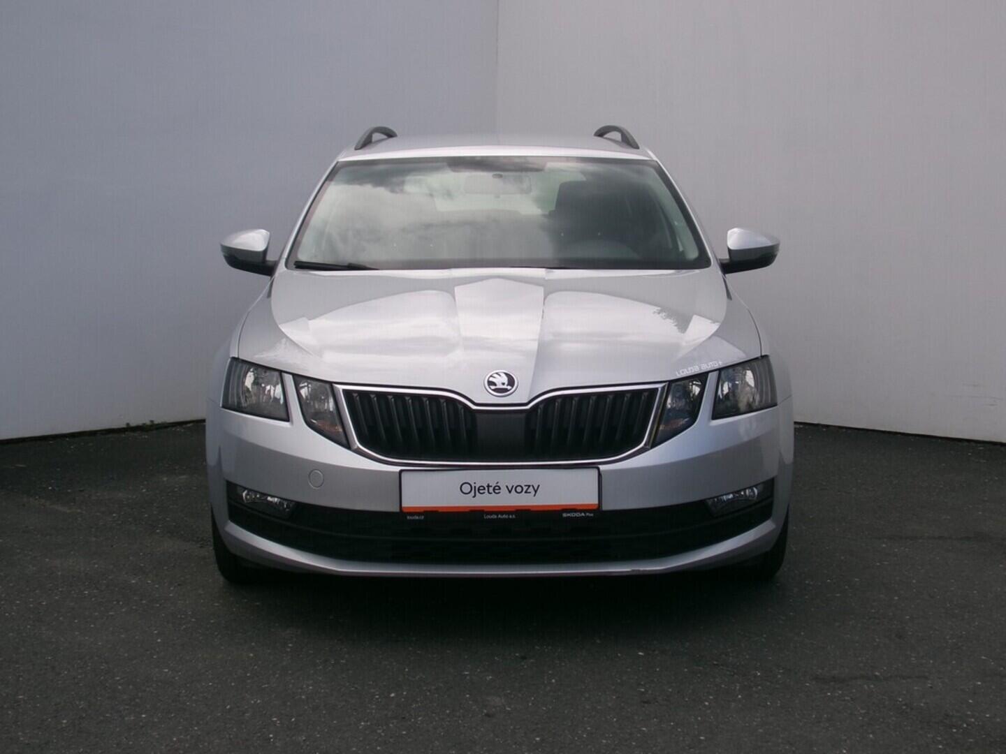 O419V07641_13.webp_OCTAVIA Ambition 1.6 TDI 85 kW manuál, DPH