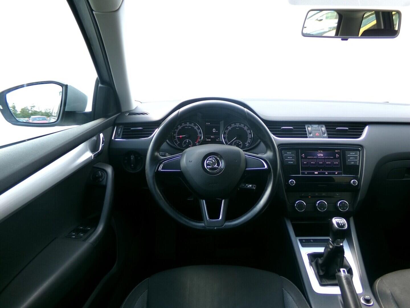 O419V07641_23.webp_OCTAVIA Ambition 1.6 TDI 85 kW manuál, DPH