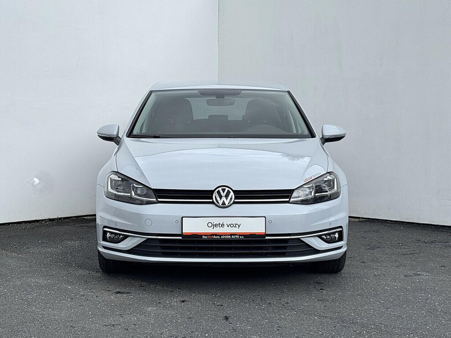 O419V07647_13.webp_GOLF Comfortline 1.4 TSI 110 kW manuál