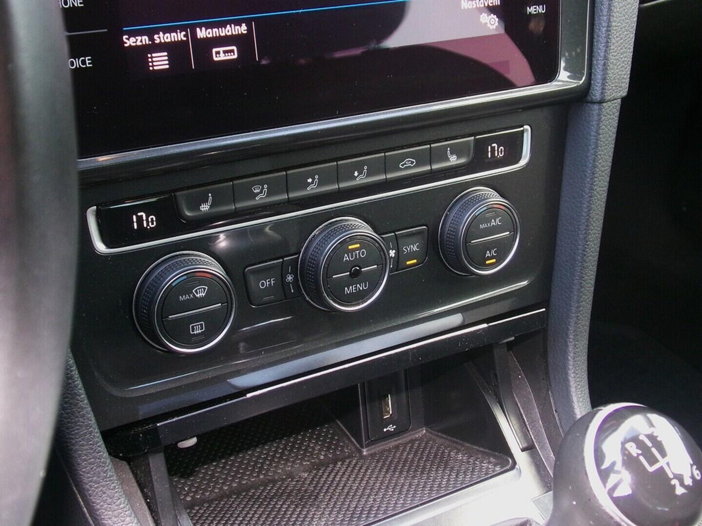O419V07647_29.webp_GOLF Comfortline 1.4 TSI 110 kW manuál