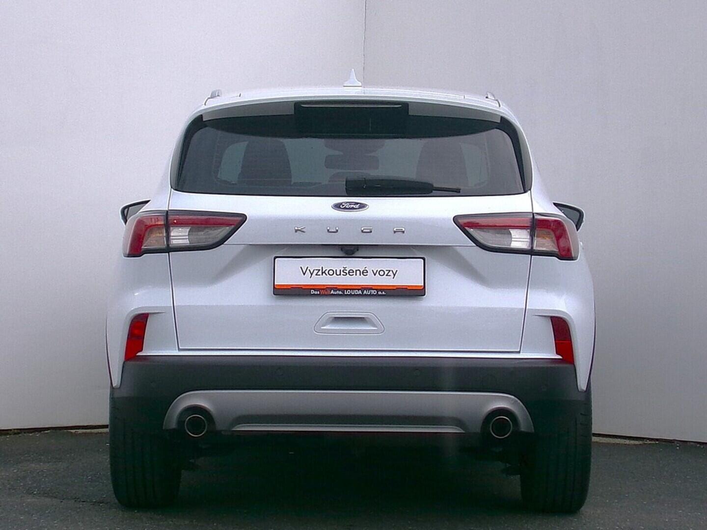 O419V07652_17.webp_KUGA Titanium 1.5  88 kW automat