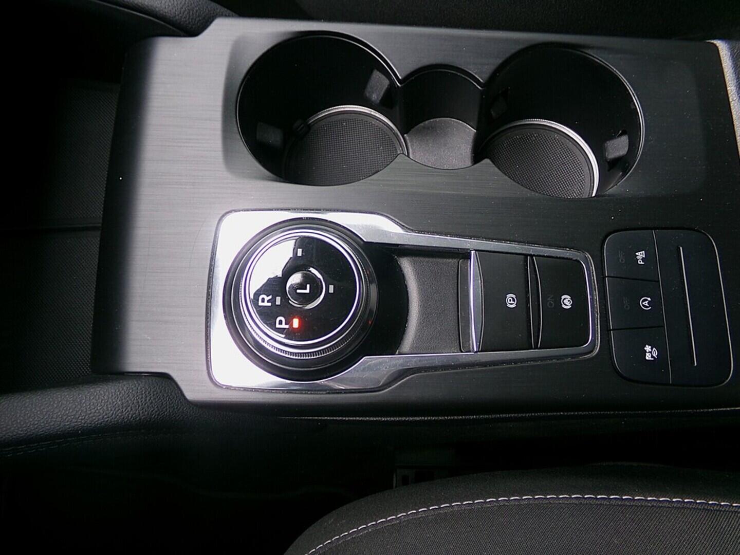 O419V07652_34.webp_KUGA Titanium 1.5  88 kW automat