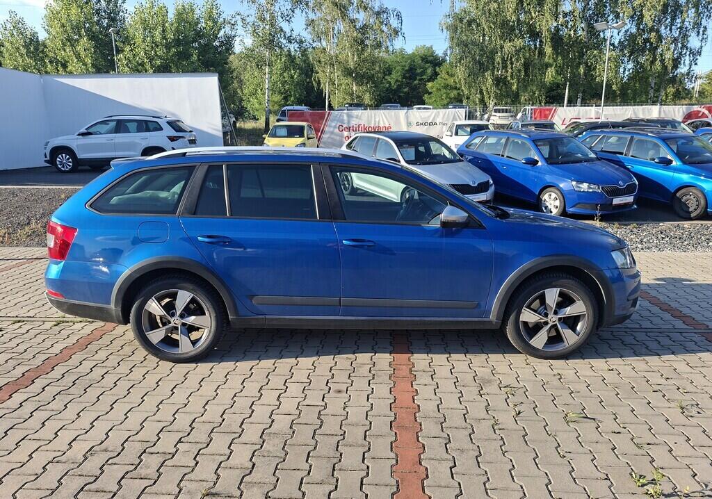 O419V07653_12.webp_OCTAVIA Scout 2.0 TDI 135 kW automat